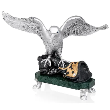 Zdjęcie Luksusowa figurka jastrzębia