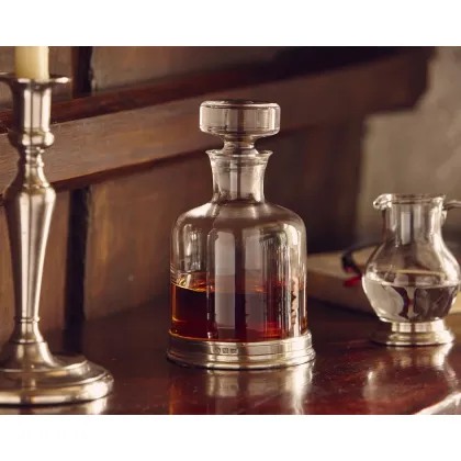 Zdjęcie Rewelacyjna dekanterka do whisky