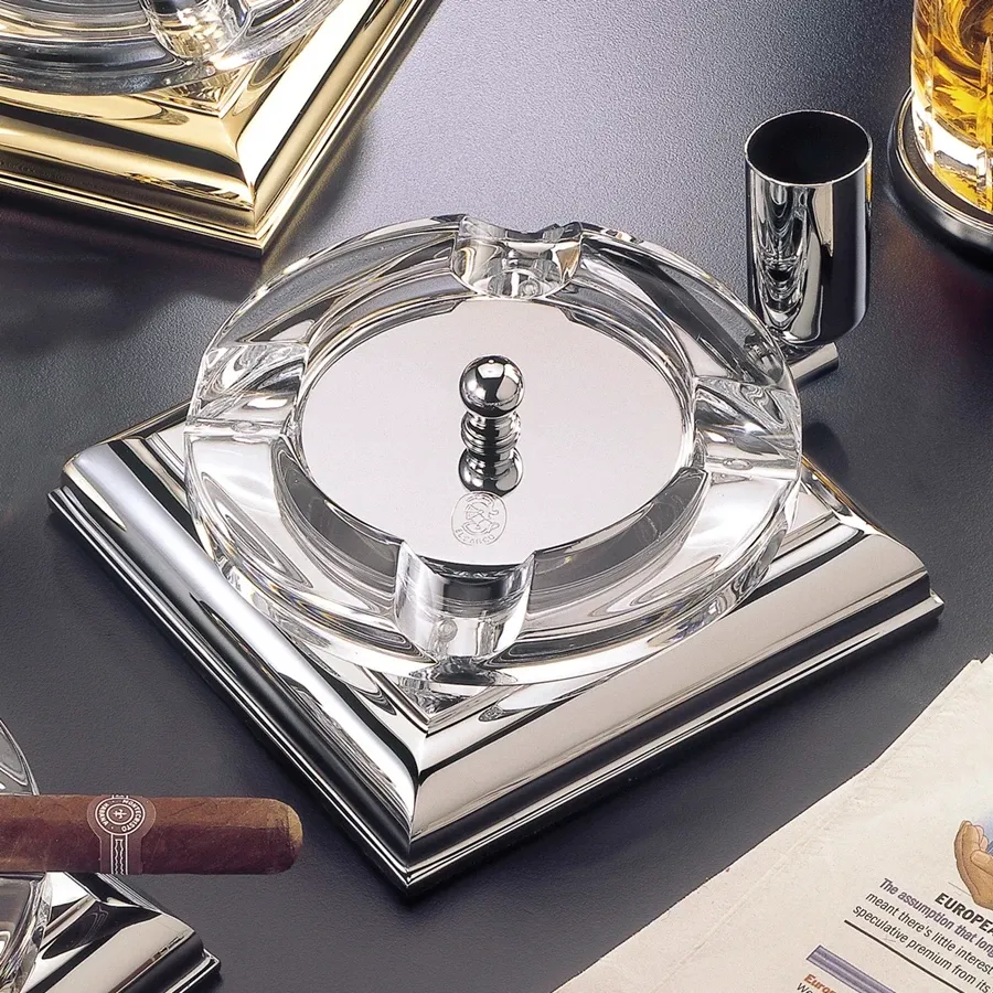 obrazek 1 Chromowana popielniczka - Luxury Products