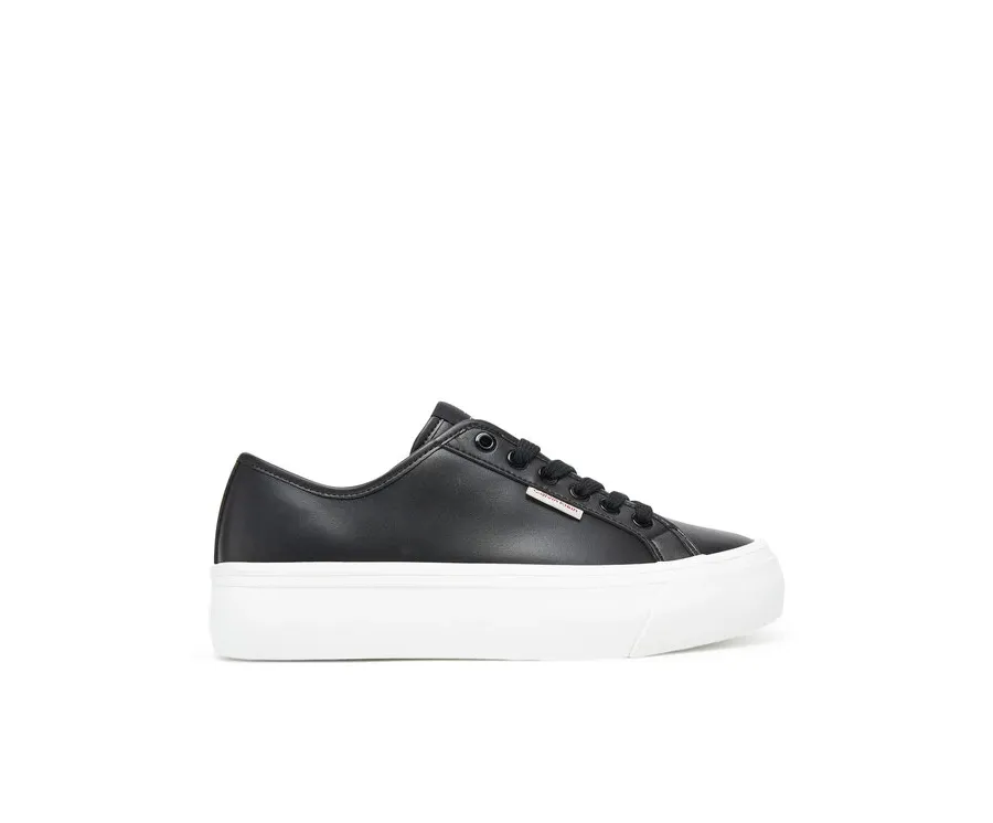 obrazek 1 Calvin Klein Jeans Sneakersy Vulc Flatform Lth YW0YW01886 Czarny