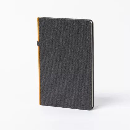 Zdjęcie Dziennik dla firm z twardą jednolitą okładką