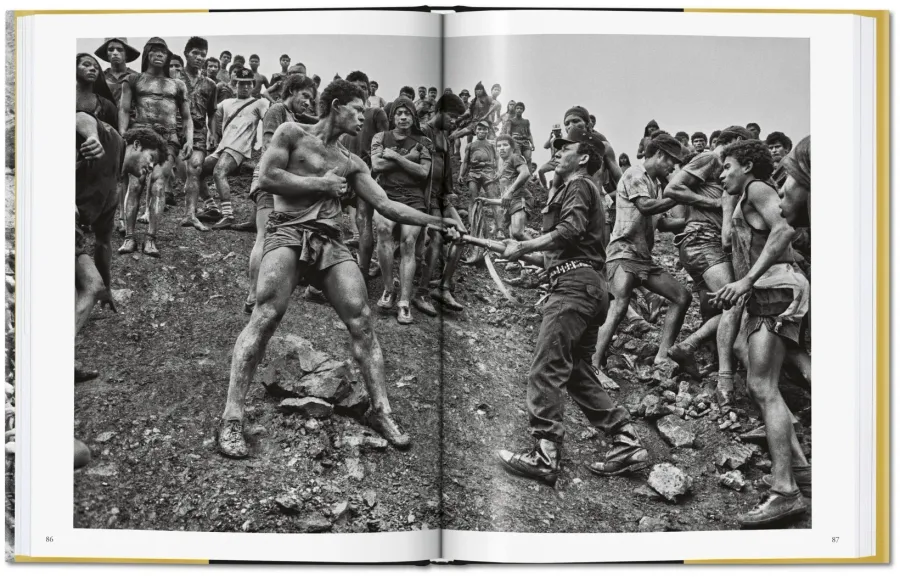 obrazek 5 Książka Sebastião Salgado. Gold - Taschen