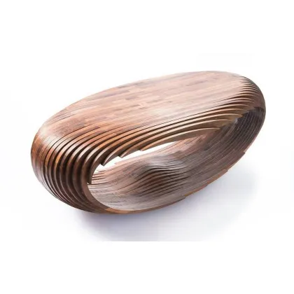 Zdjęcie Designerski stolik kawowy ze sklejki