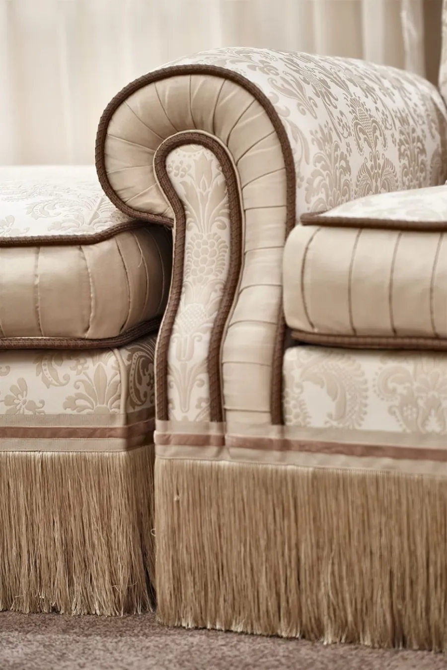 obrazek 5 Luksusowa okrągła sofa z 18-stoma poduszkami w komplecie