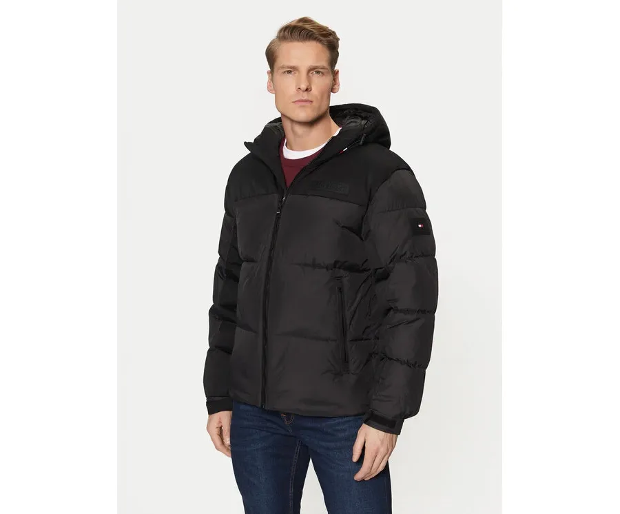 obrazek 1 Tommy Hilfiger Kurtka zimowa New York MW0MW32771 Czarny Regular Fit