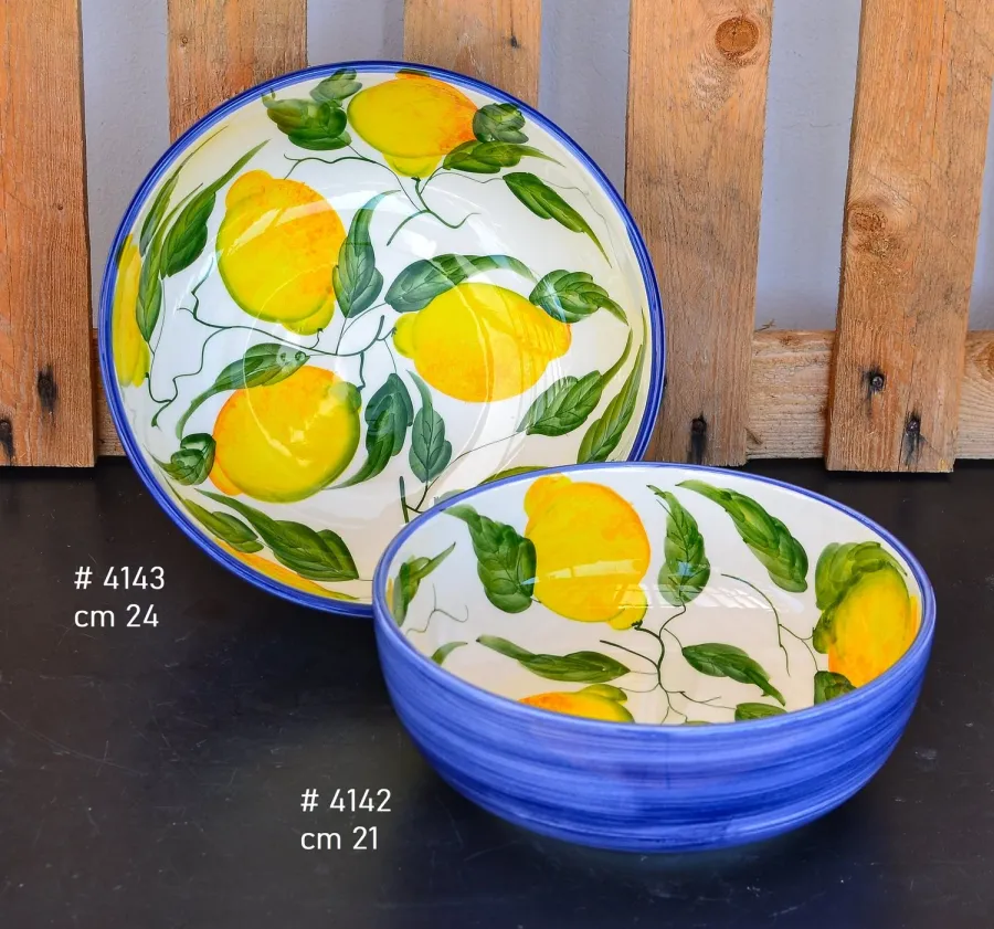 obrazek 1 Ładna misa ceramiczna od włoskiego producenta