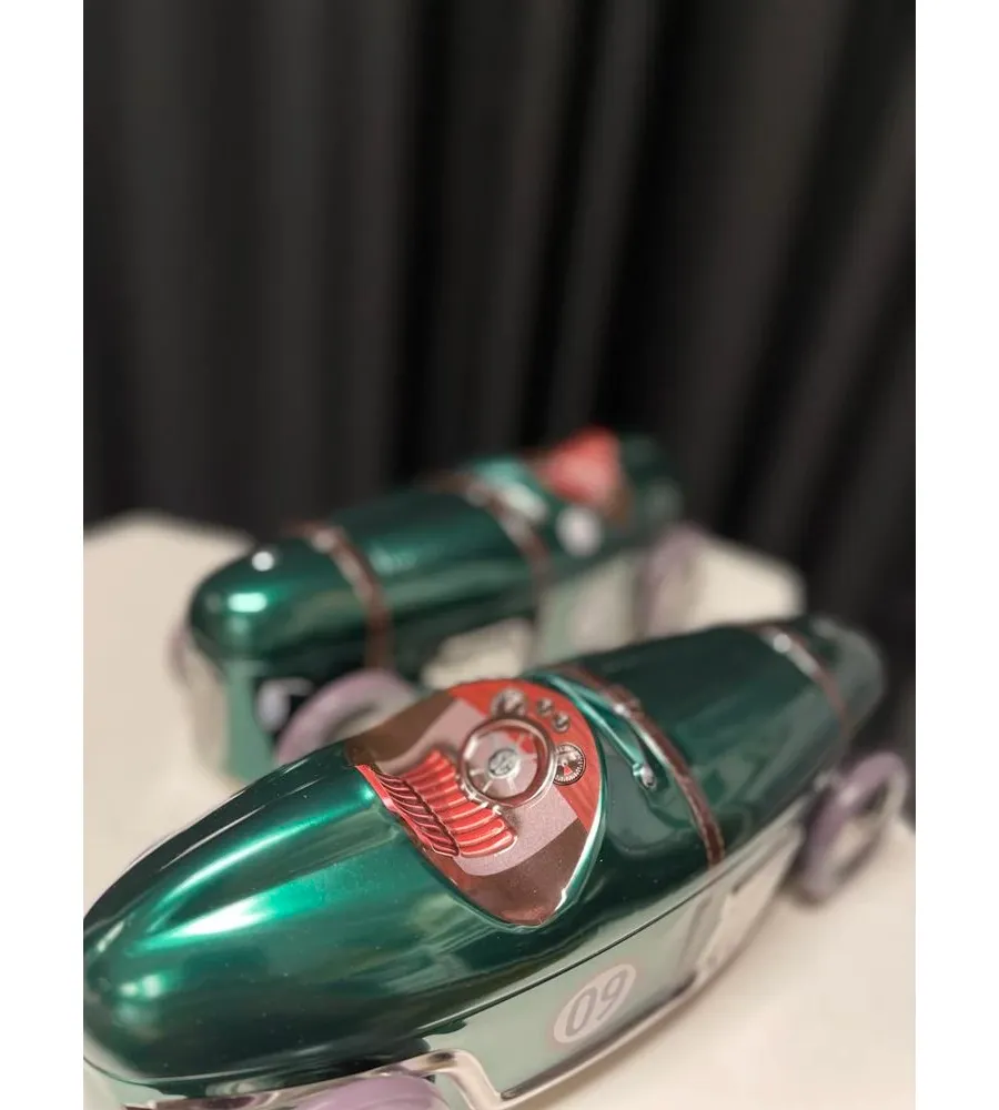 obrazek 5 Ekskluzywna zielona puszka w kształcie repliki auta na prezent dla niego