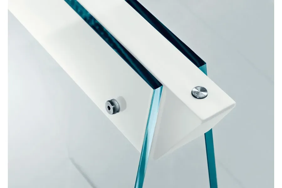 obrazek 6 Włoski stół wykonany ze szkła typu extraclear - Tonelli Design