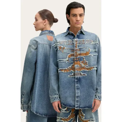 Zdjęcie Y/Project koszula jeansowa EVERGREEN PARIS' BEST PATCH DENIM SHIRT kolor niebieski relaxed z kołnierzykiem klasycznym 207SI002