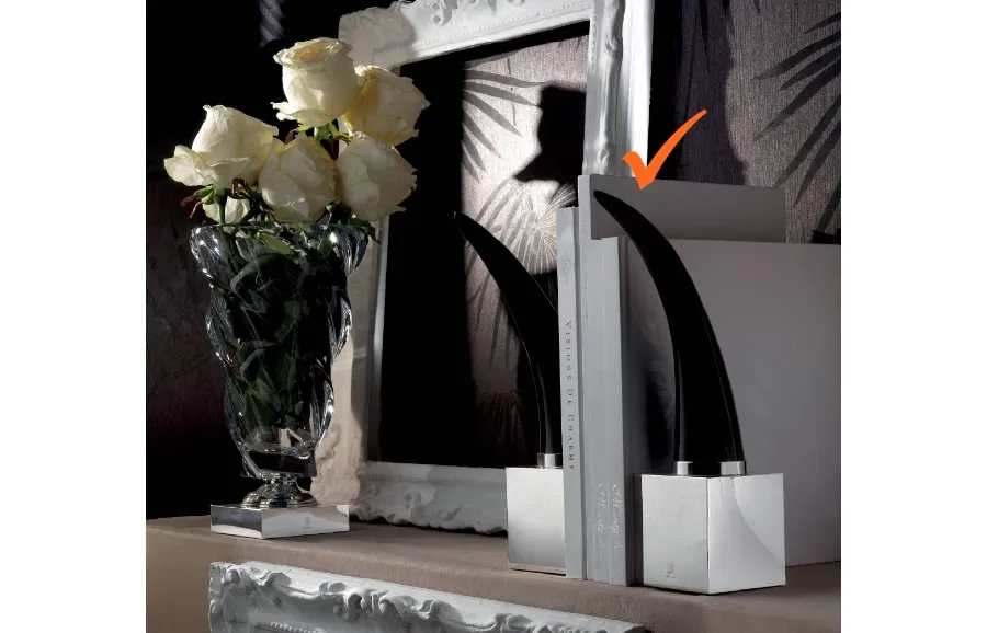 obrazek 1 Eleganckie podpórki z rogiem do książek z mosiądzu niklowanego