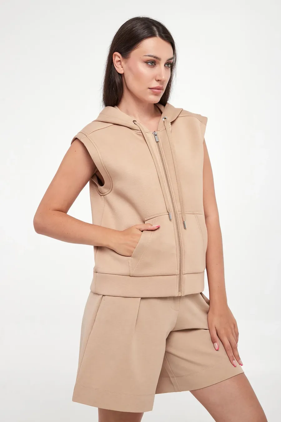 obrazek 1 Kamizelka damska z kapturem Biacco WEEKEND MAX MARA Weekend Max Mara
