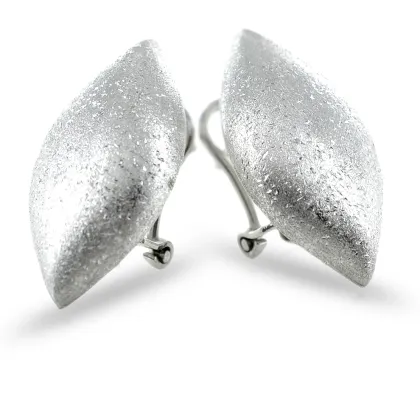 Zdjęcie Damskie kolczyki z białego fasetowanego złota