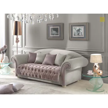 Zdjęcie Wygodna rozkładana sofa z oryginalnym stolikiem kawowym