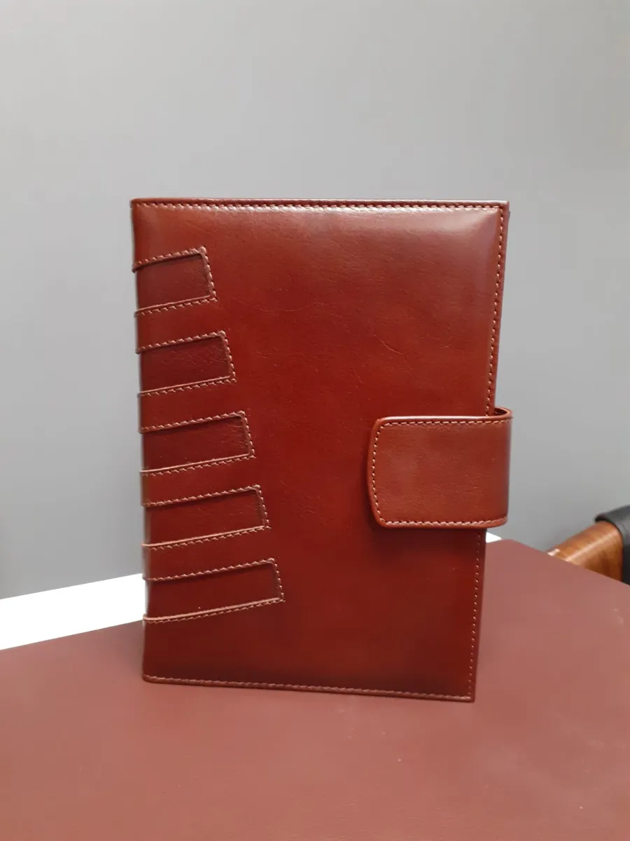 picture 2 Original Maruse notebooks in leather