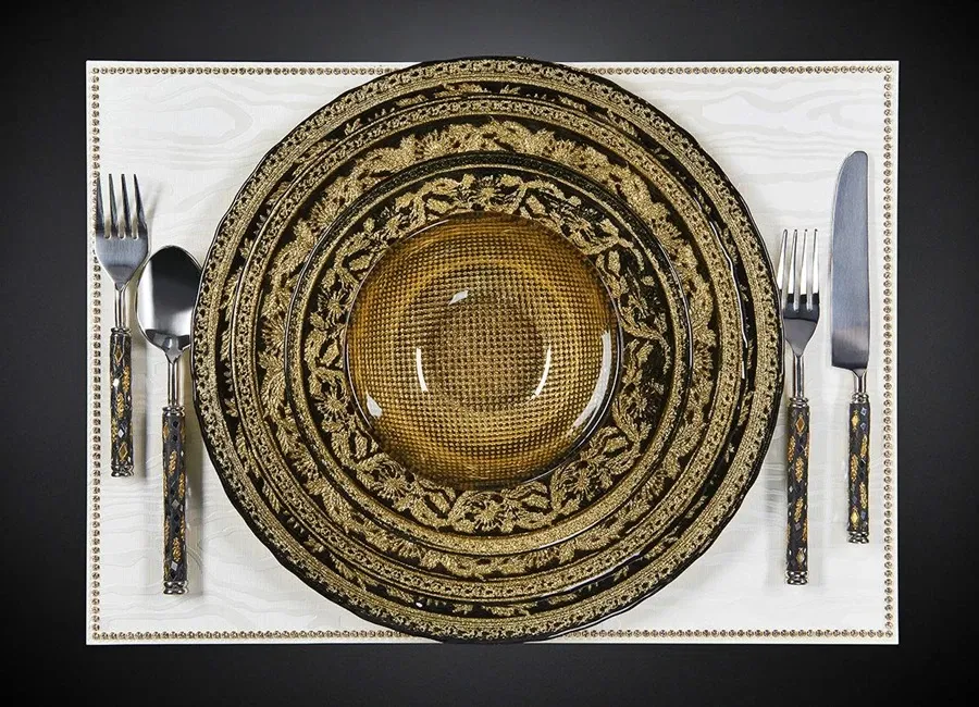 picture 4 Very luxurious plate from Plate Classic collection - Luxury Products