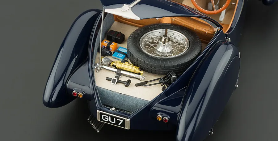 obrazek 8 Samochód Bugatti Type 57 Corsica Roadster