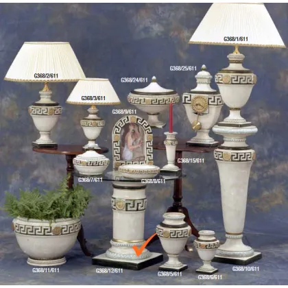 Zdjęcie Wyszukany ceramiczny stolik kawowy