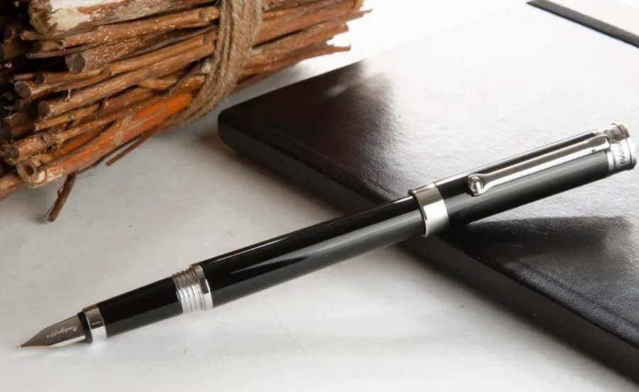 obrazek 1 Parola Black Slim Pióro Wieczne Montegrappa