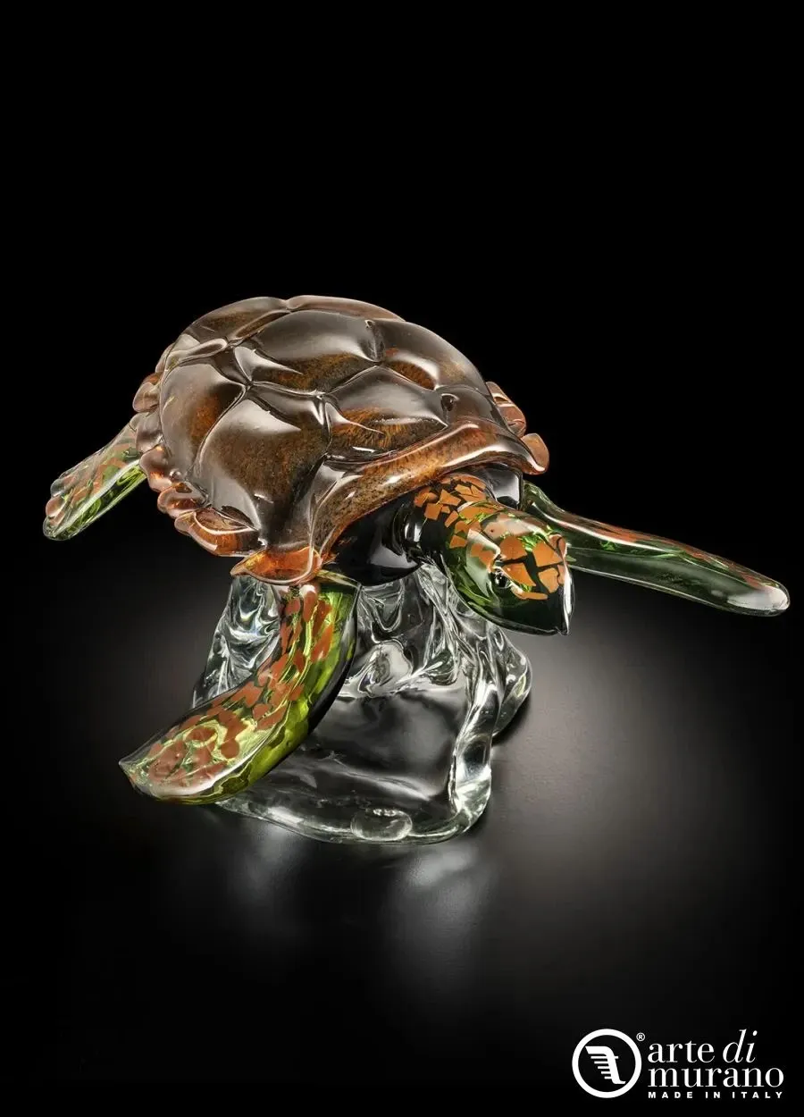 picture 1 A charming figurine of a Murano glass turtle