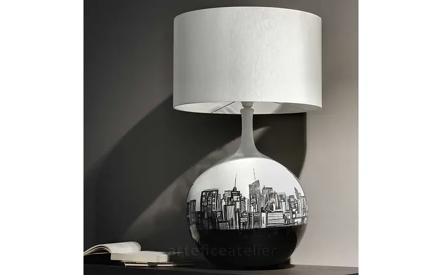 obrazek 2 Piękna niepowtarzalna lampa z kulistą ceramiczną podstawą