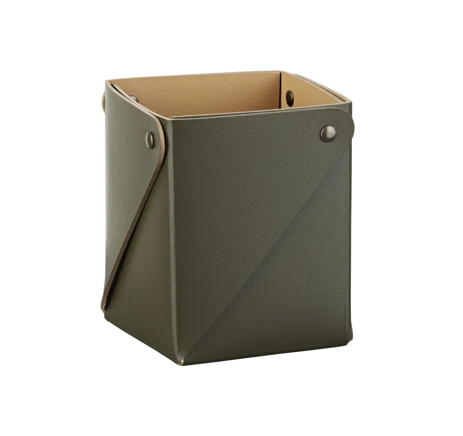 obrazek 1 Stylowy organizer na przybory biurowe wykonany ze skóry w kolorze oliwki