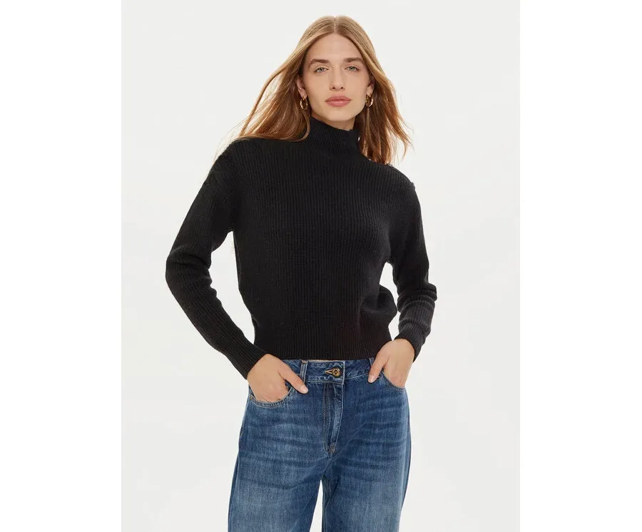 obrazek 1 Guess Golf Zylee W4BR39 Z2WX0 Czarny Regular Fit