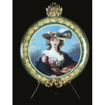 Picture Stylish brass and porcelain decoration from an Italian brand