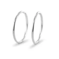 Picture Small women's hoop earrings in white gold