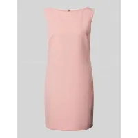 Zdjęcie Sukienka etui z dekoltem w łódkę