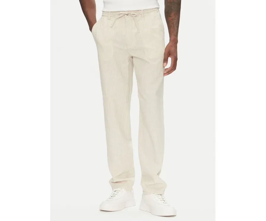 obrazek 1 Lindbergh Spodnie materiałowe 30-003030 Beżowy Relaxed Fit