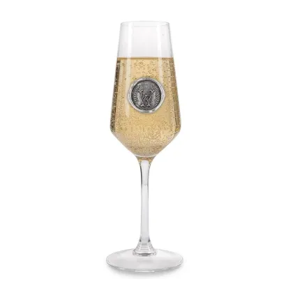 Zdjęcie Personalizowany prezent - kieliszek do szampana z cynowym emblematem z literą „W”