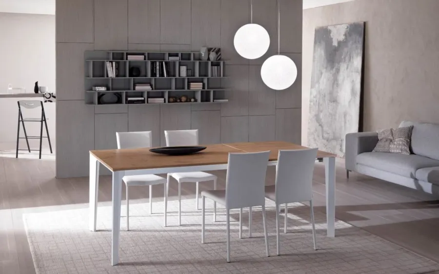 obrazek 3 Krzesła do salonu albo jadalni, klasyczne, eleganckie od designera z Włoch