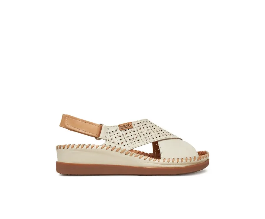 obrazek 1 Pikolinos Sandały W8K-0848C1 Biały