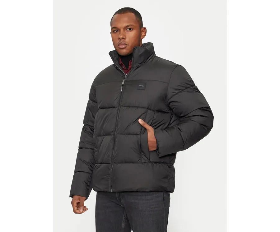 obrazek 1 Calvin Klein Kurtka zimowa K10K113472 Czarny Regular Fit