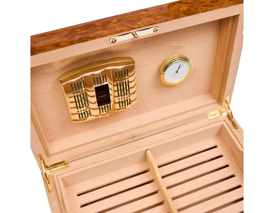 obrazek 7 Skrzynia z drewna orzechowego na cygara