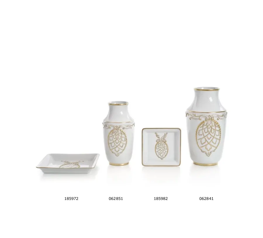 obrazek 2 Porcelanowy talerzyk ozdobny MPM Porcellane