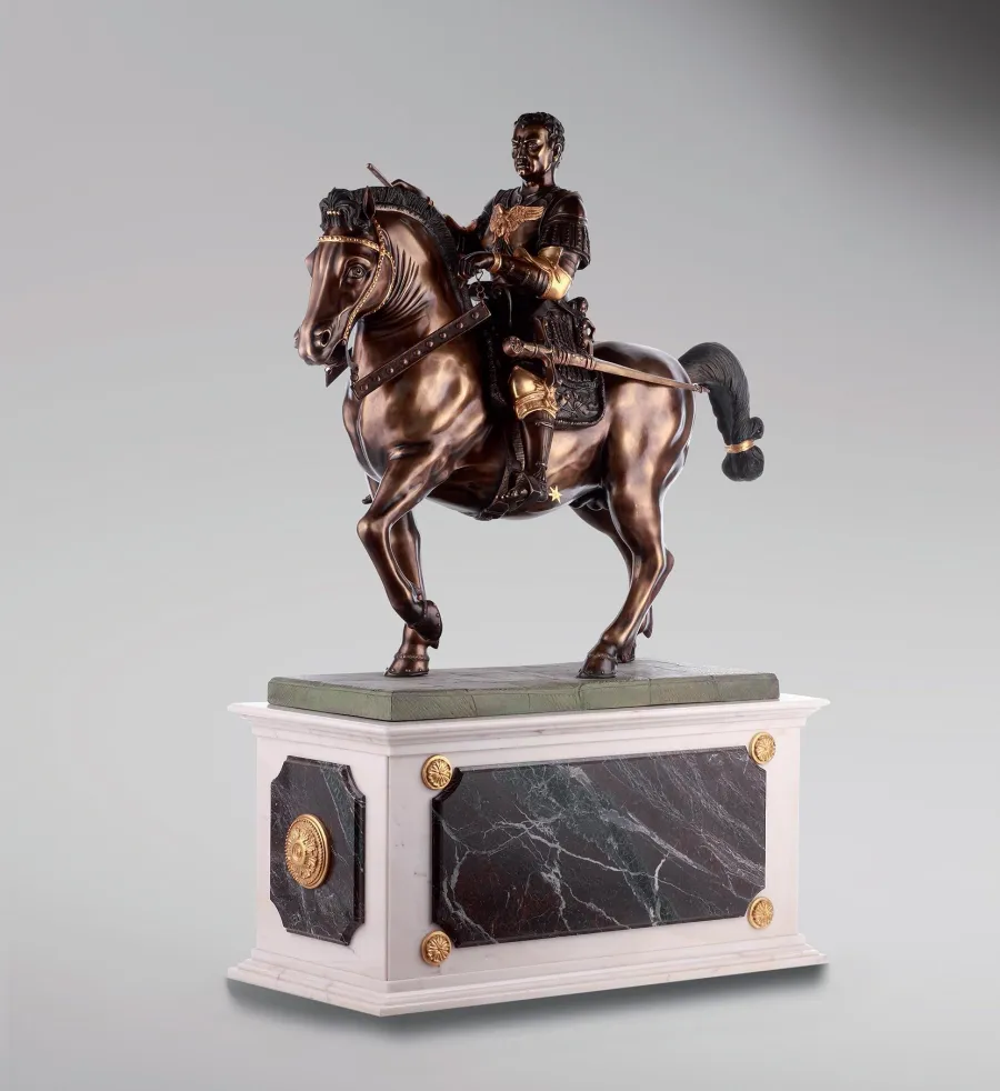 obrazek 1 Rzeźba z brązu przedstawiająca Gattamelatę na koniu - Fonderia Artistica Ruocco