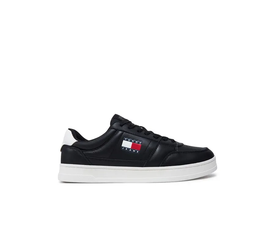 obrazek 1 Tommy Jeans Sneakersy Tjm The Greenwich New Ess EM0EM01574 Czarny