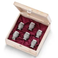 Picture A wonderful set of 6 vodka glasses as a gift