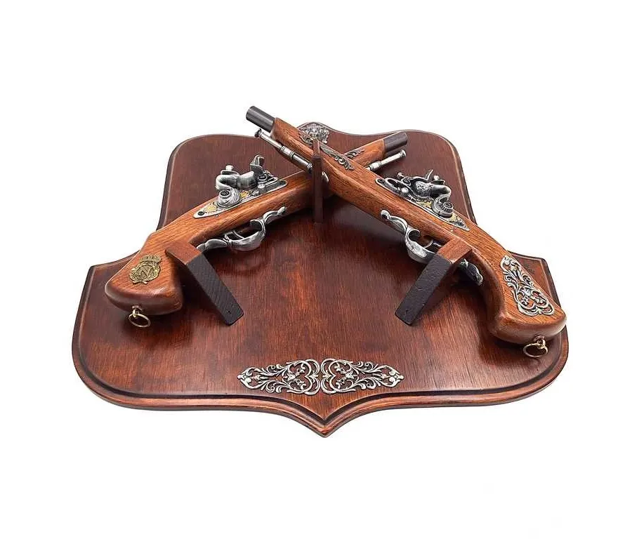 obrazek 2 Repliki 2 Pistoletów skałkowych na wieszaku – do powieszenia na ścianę