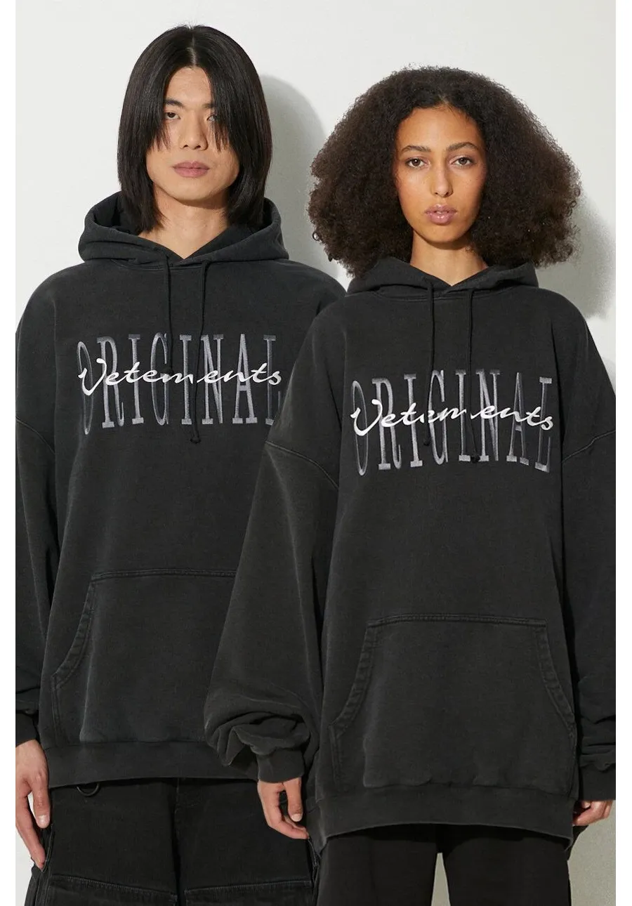 obrazek 1 VETEMENTS bluza Original Logo Hoodie kolor czarny z kapturem z aplikacją UE64HD210B