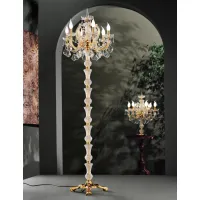 Zdjęcie Stylowa szklana lampa stoąca