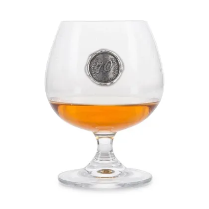 Zdjęcie Prezent urodzinowy - kieliszek do brandy z emblematem z liczbą 70 urodzin