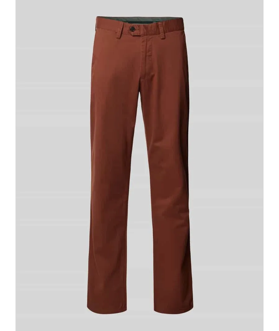 obrazek 1 Chinosy o kroju tapered fit z kieszeniami z tyłu