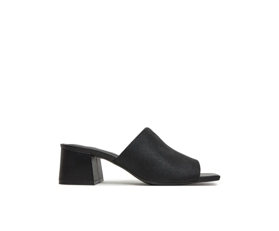 obrazek 1 Calvin Klein Klapki Heel Slide 50 - Jacq HW0HW02387 Czarny