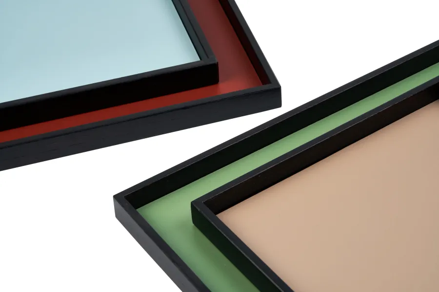 obrazek 2 Prestiżowa taca do przekąsek 40x40xH3 cm ze skóry w kolorze jasnego błękitu