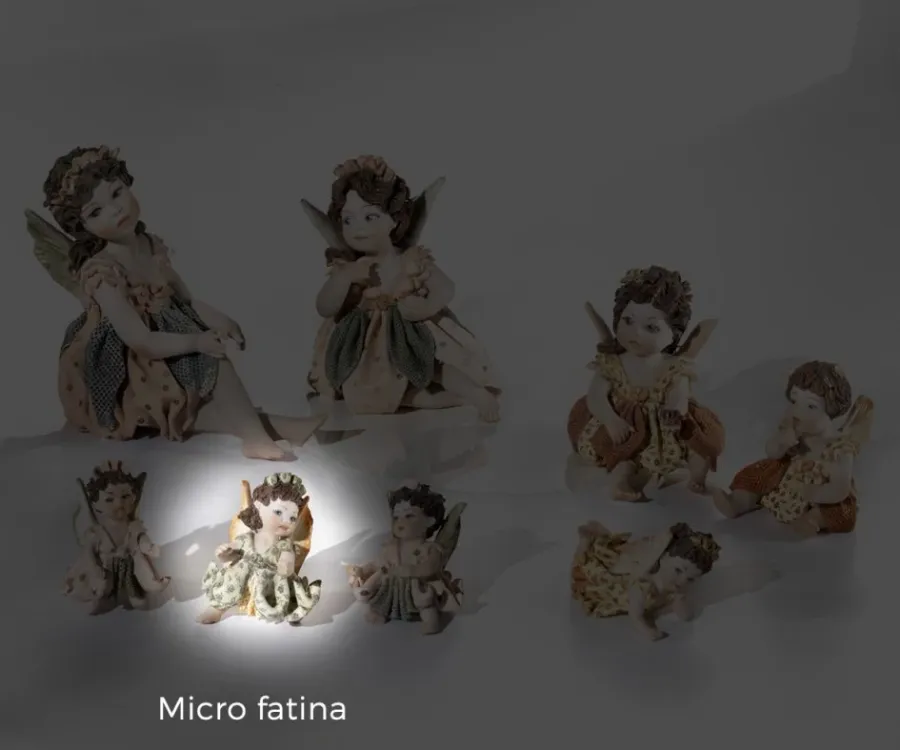 obrazek 1 Śliczna wróżka wykonana z porcelany - Sibania