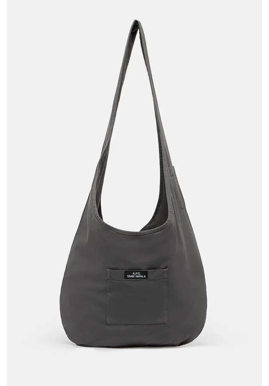 obrazek 1 A.P.C. torebka Sac Quiker kolor szary COHEL-M61965