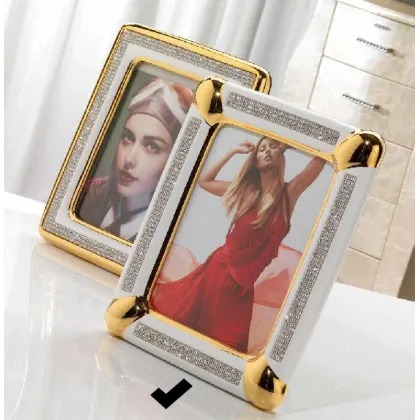 Picture A unique ceramic frame from Italy - Bruno Costenaro
