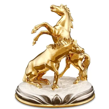 Zdjęcie Piękne konie na podstawce